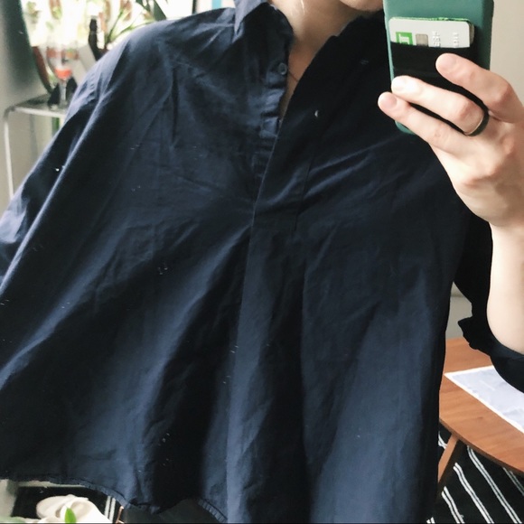 UNIQLO Wide Collared Blue Shirt - Picture 5 of 7